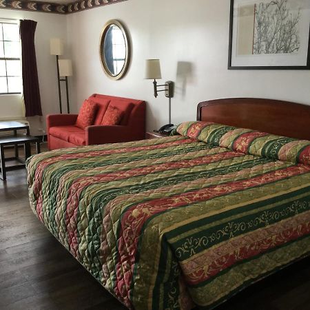 American Inn Metter Екстериор снимка